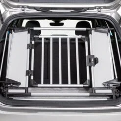 Trixie Friends On Tour Universal Boot Barrier -Perfect Care Shop 122302 trixie friendsontour universal heckgitter rocky hs 02 4