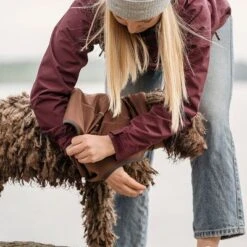 Hurtta Bare Softshell Dog Coat - Chocolate -Perfect Care Shop 247796 247797 247896 247897 247898 247899 bestfriend hurtta bare softshell hundejacke chocolate hs 09 6