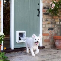 SureFlap Microchip Pet Door -Perfect Care Shop 55224 sureflap mikrochip haustierklappe hs 06 1
