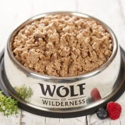 Wolf Of Wilderness Adult "Free-Range" 12 X 400g -Perfect Care Shop wow huhn 1 web 9